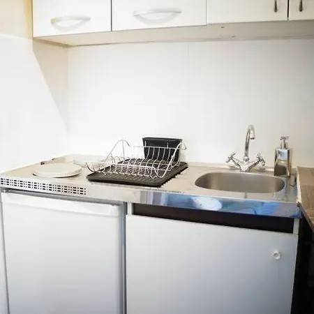 Appartement Charming Overlooking A Beautiful Garden *